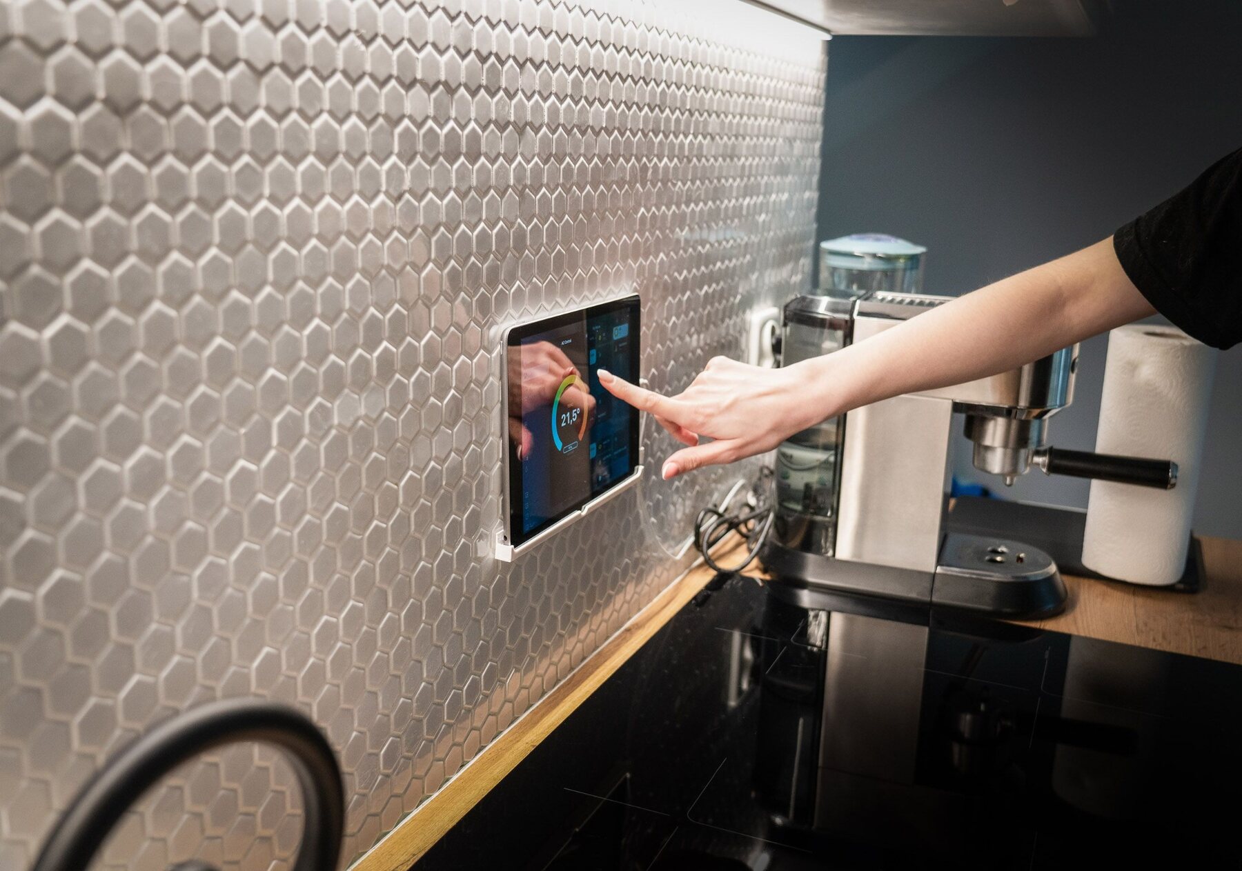 Painel de controle integrado a um ambiente automatizado